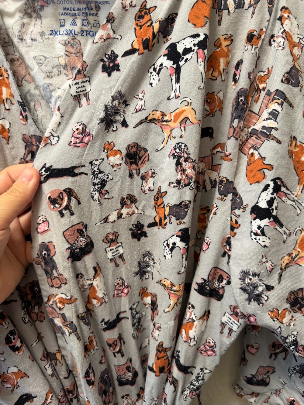 Vera Bradley dog show Gray Robe - Picture 5 of 9